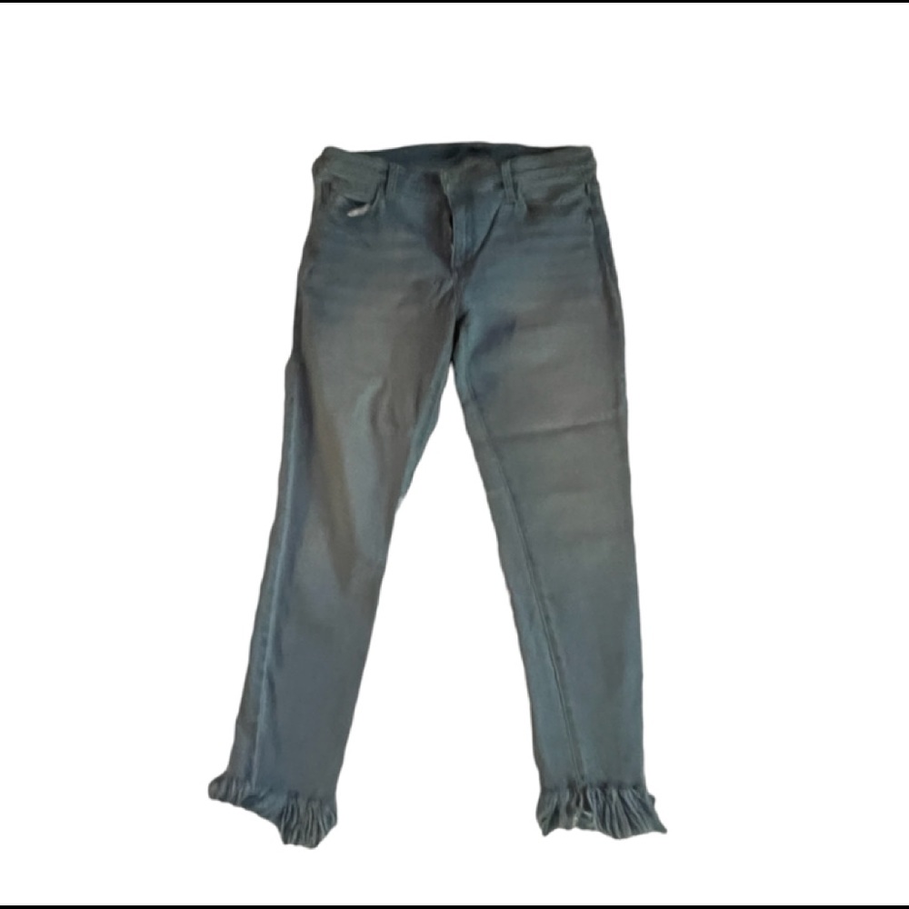 Women Joe’s denim jeans, light blue, size 31W mid rise skinny crop, gently used.
